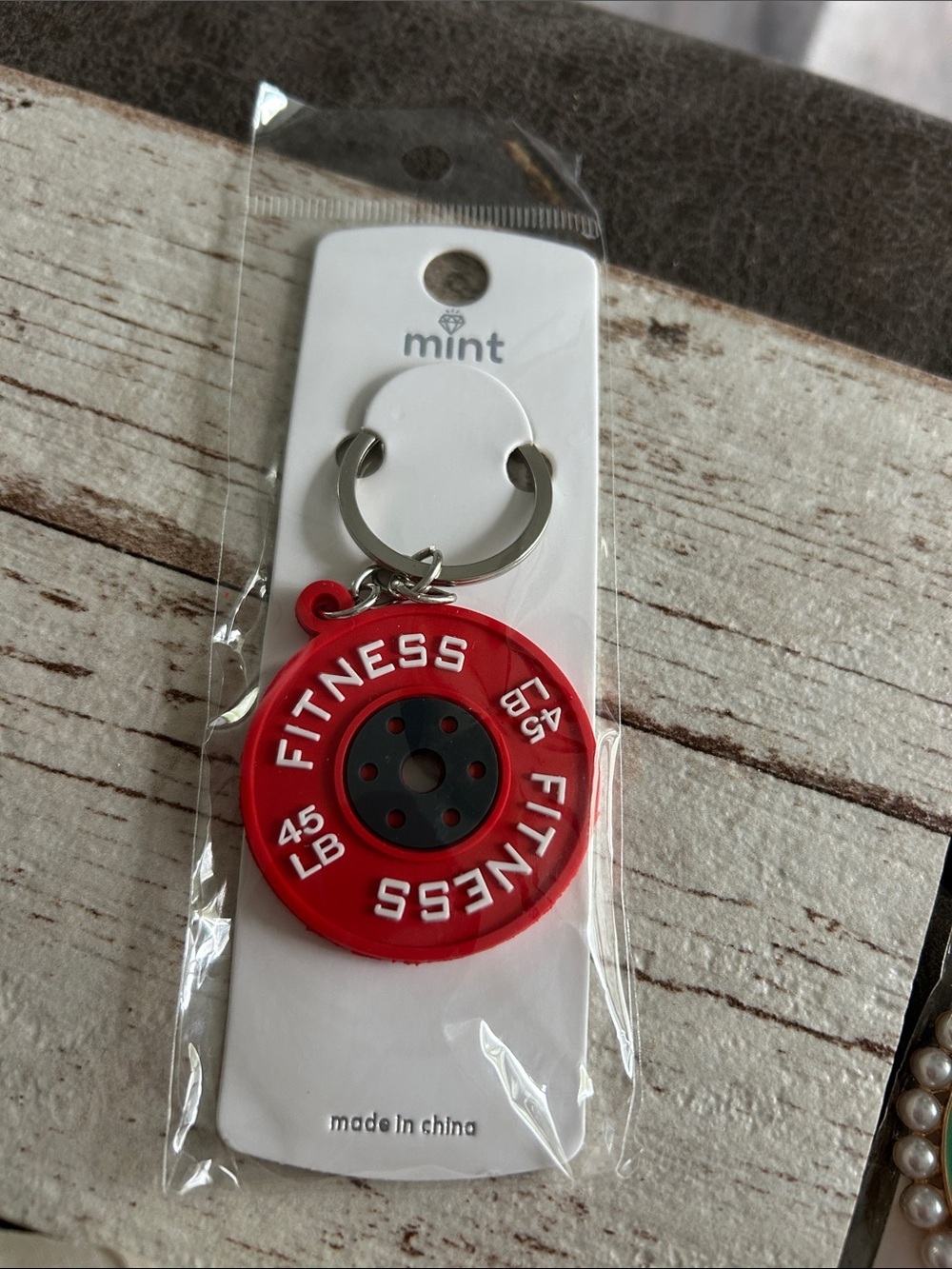 🔥$2 Mint Red Fitness 45 LB Plate Keychain